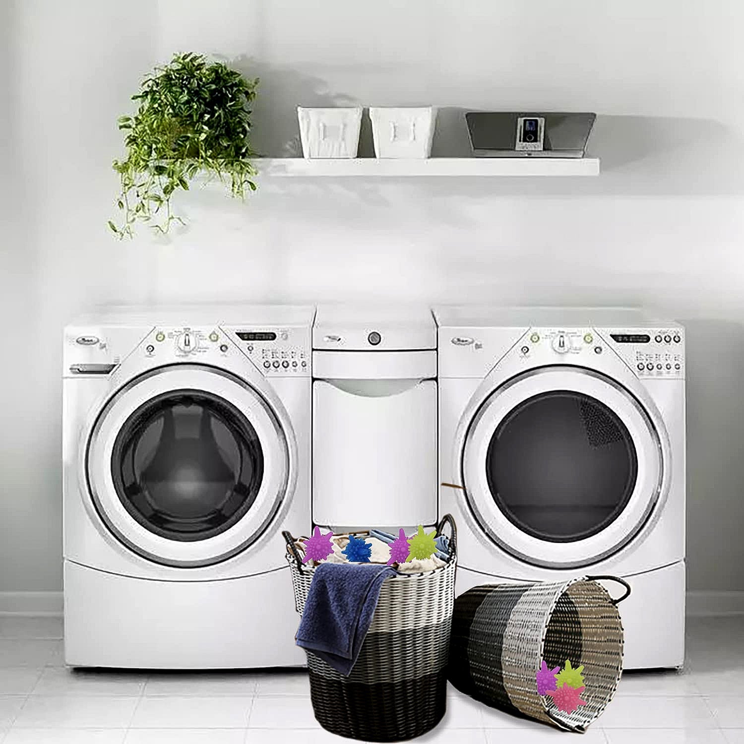 Multi-Color Clothes Drying Aid Balls Multi-Color Clothes Drying Aid Balls